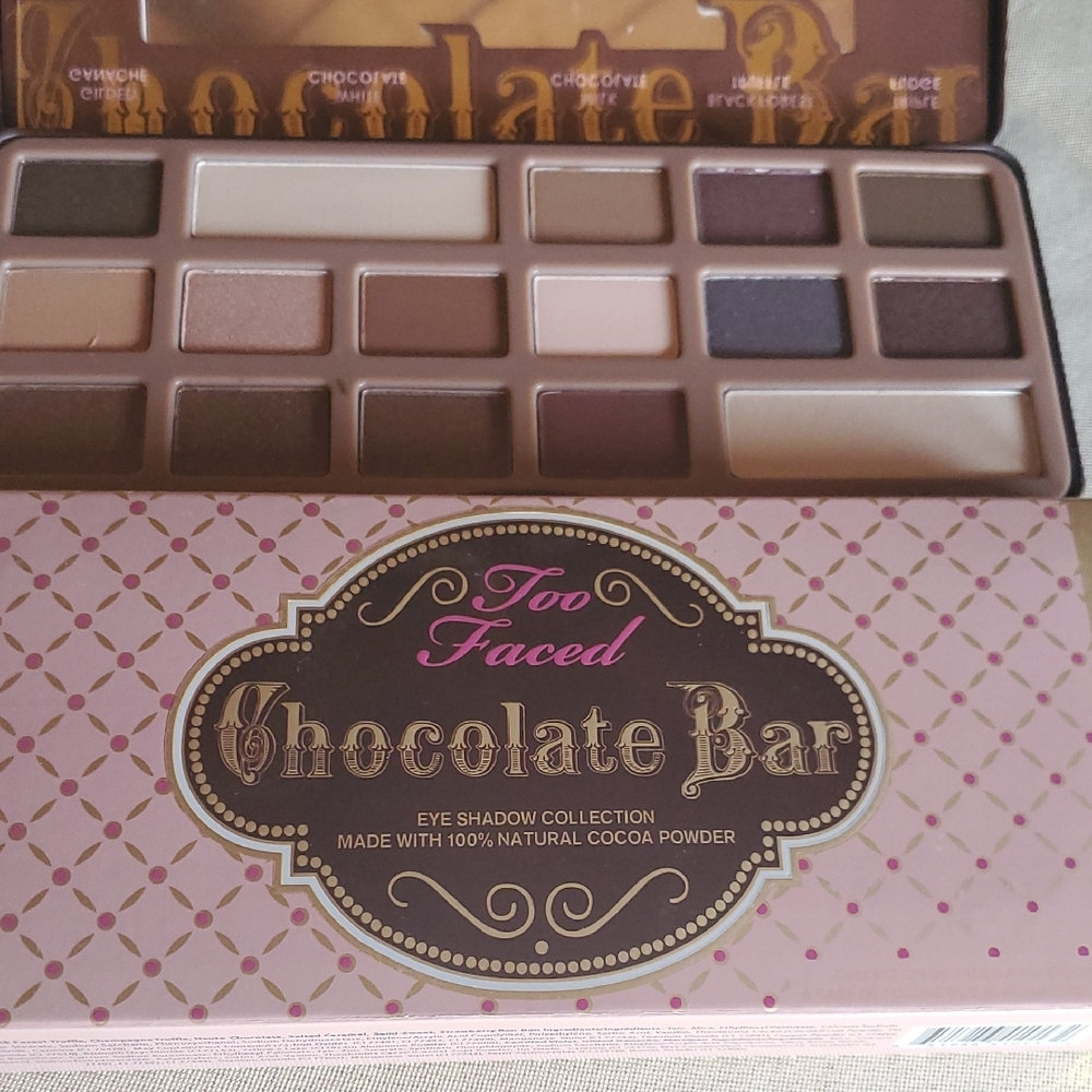 Too Faced Chocolate Bar Palette with Rich Shades